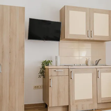 Lucija Apartament *