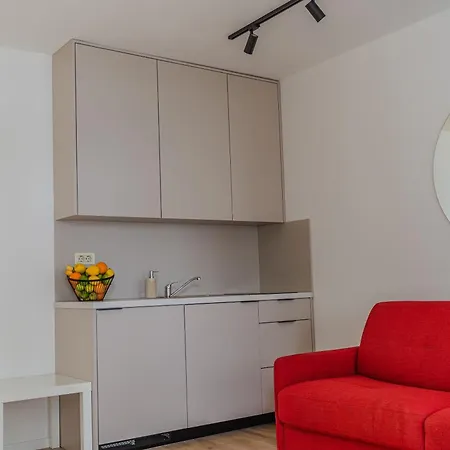 Lucija Apartament *