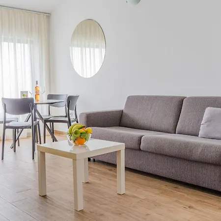 Apartament Lucija